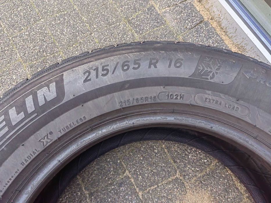 215/65R16 102H Michelin Pilot Alpin 5 2021r zimowa pojedyncza SUV
