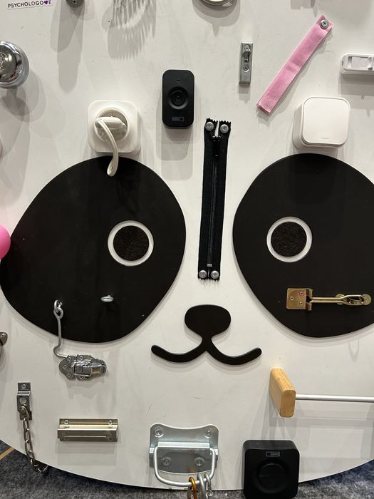 Tablica manipulacyjna sensoryczna Panda Patrycja „XL”