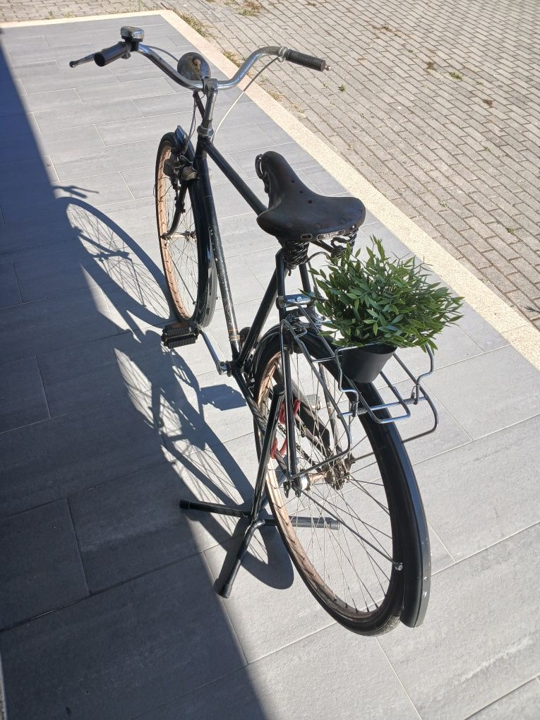 Bicicleta com mais de 60 anos
