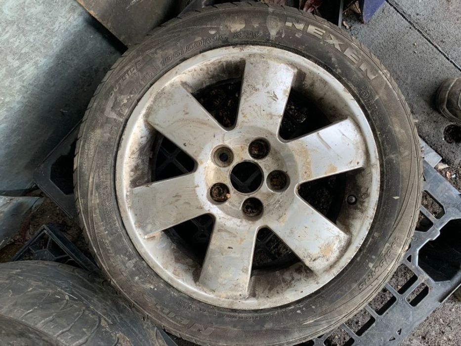 3 jantes Skoda 5x100 com pneus 195/50/R15