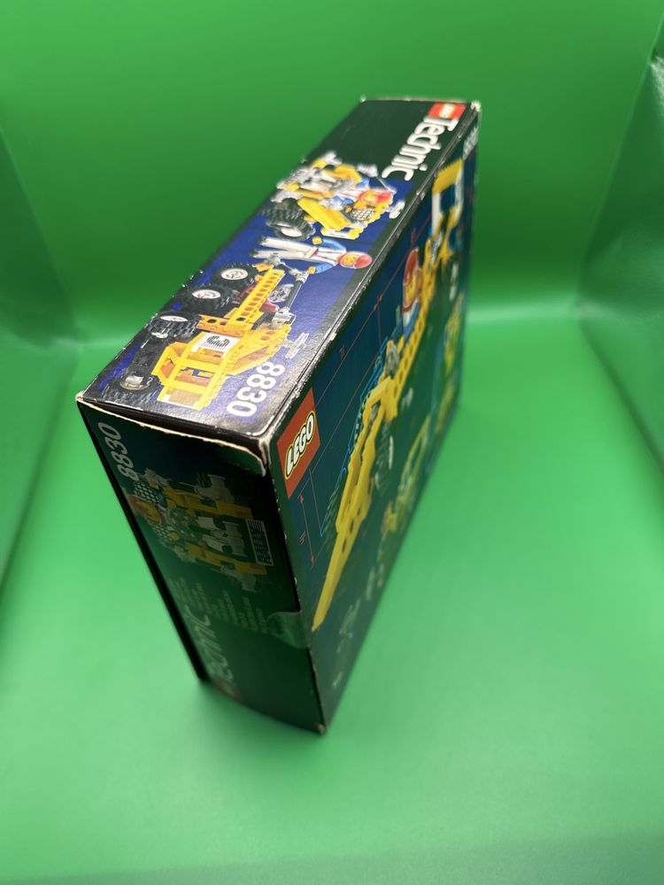 Zestaw lego 8830  Rally 6-Wheeler (Moon Buggy) Technic Model Race