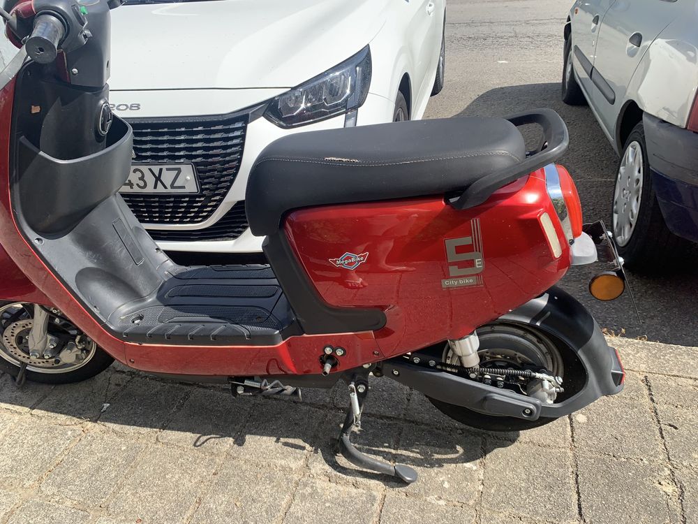 Moto eletrica marca mega bike