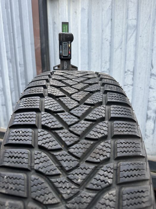 Продам шини з дисками R-16 5/112, 205/55/16- firestone