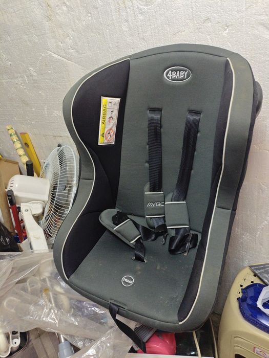 Срочно автокресло 4 Baby до 18 кг