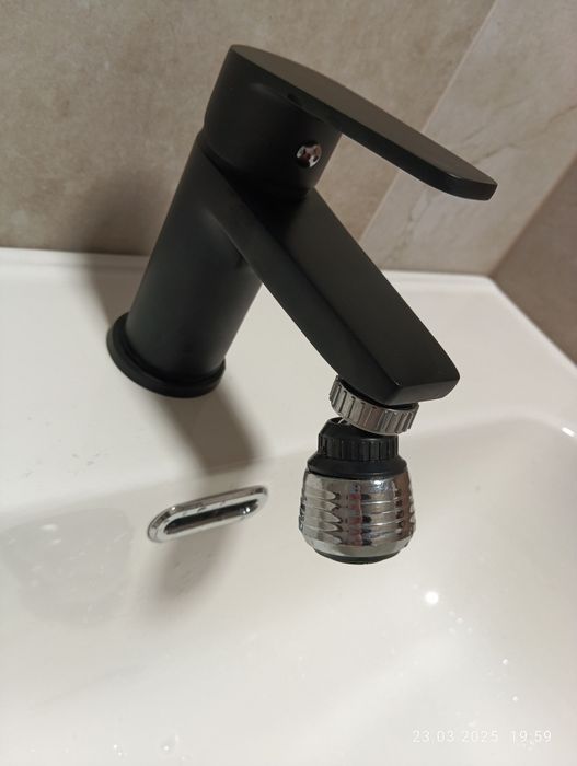 Bateria umywalkowa Baliv czarny