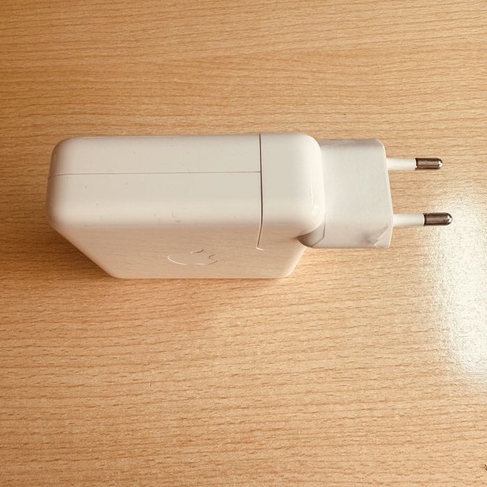 Adaptador de Energia Apple 96W USB-C