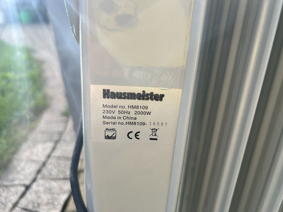Grzejnik elektryczny Hausmeister 230V