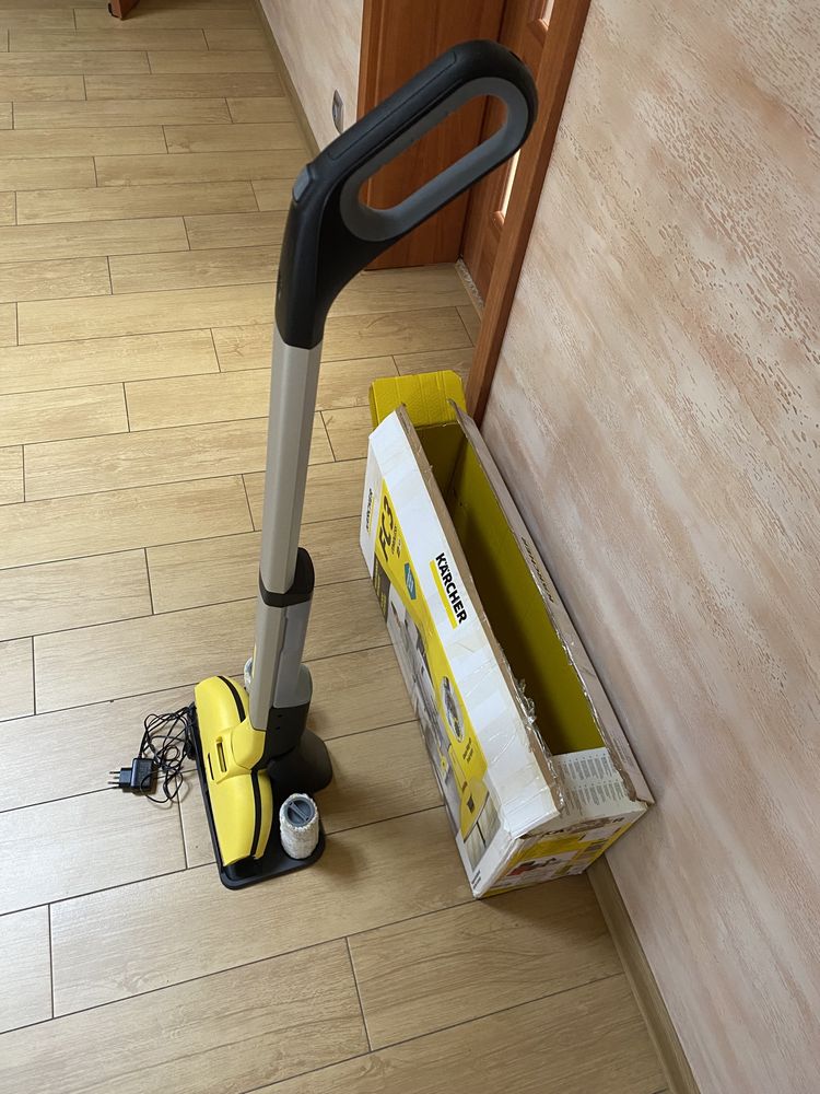 Karcher FC3 myjka do podlogi komplet