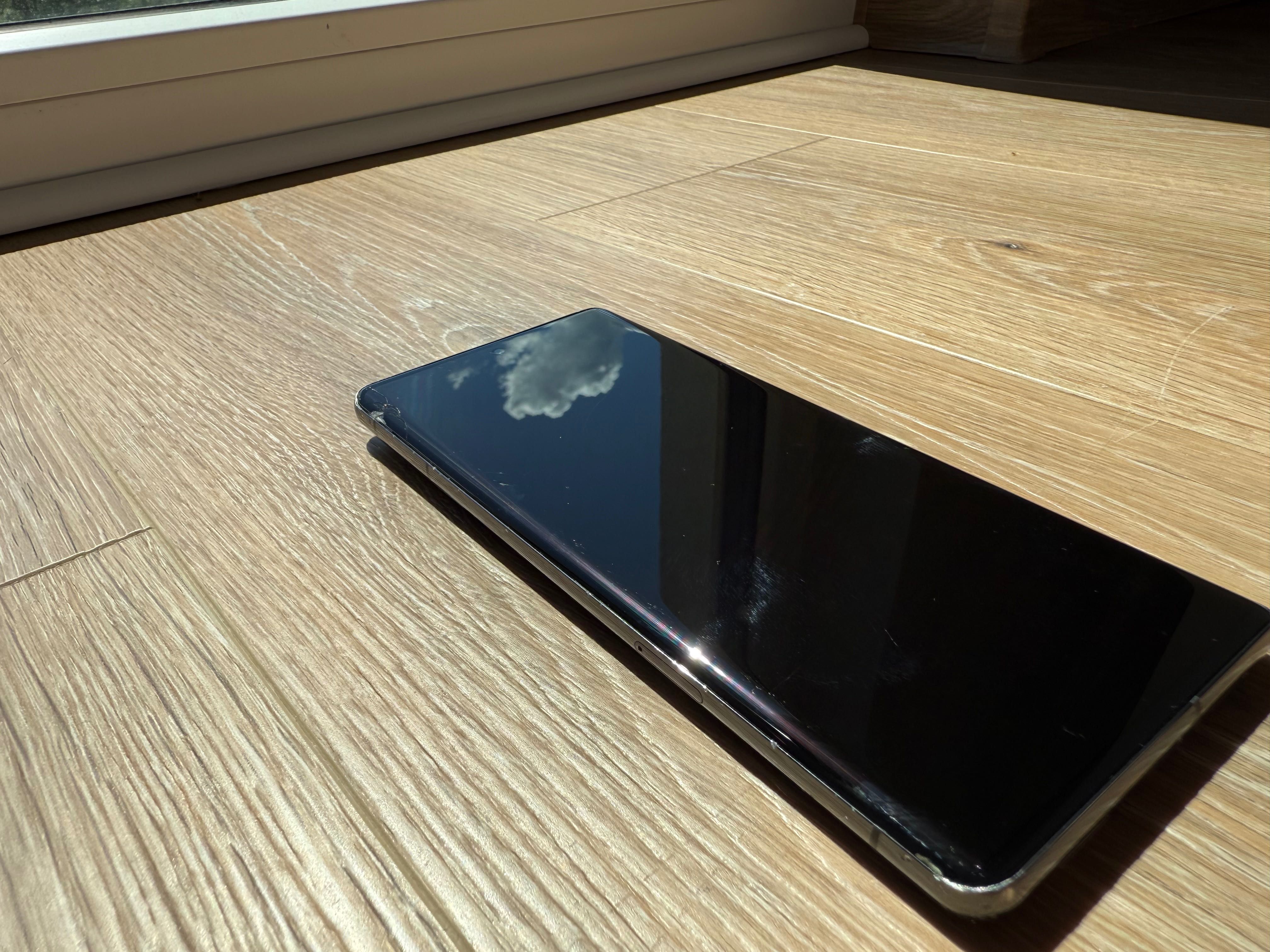 Google Pixel 7 Pro 128GB + ladowarka