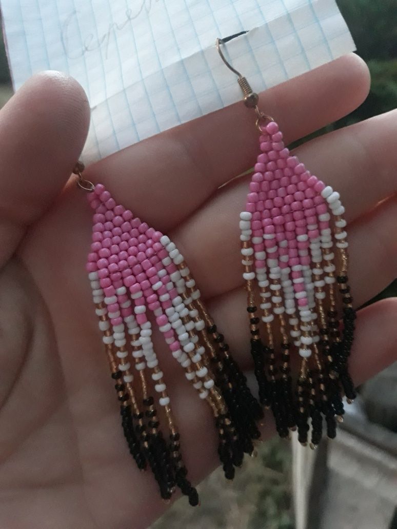 Сережки з бiсеру