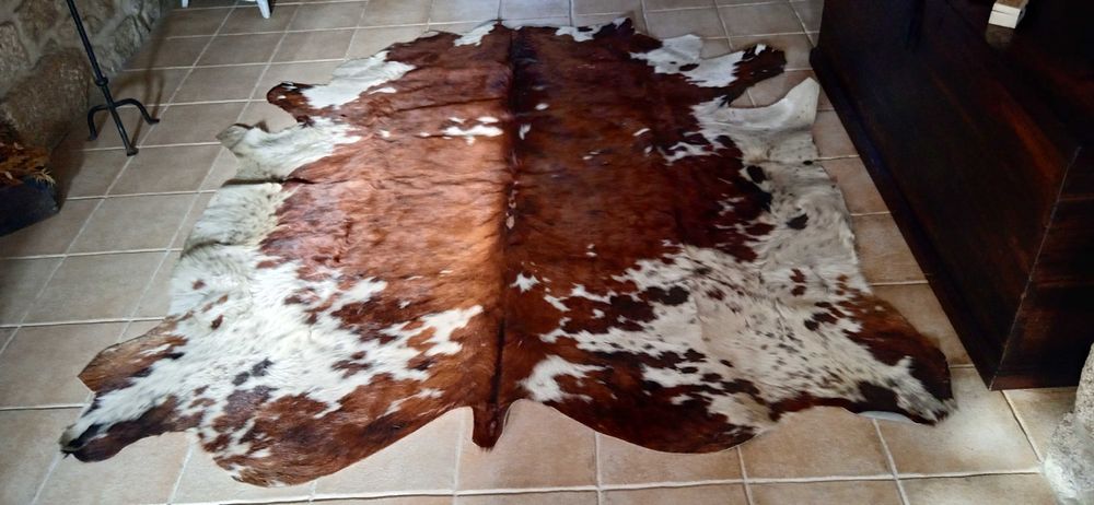 PELES De Coleção -  Vaca - Cabra - Gamo - Astrakan -  Raposa e Outras