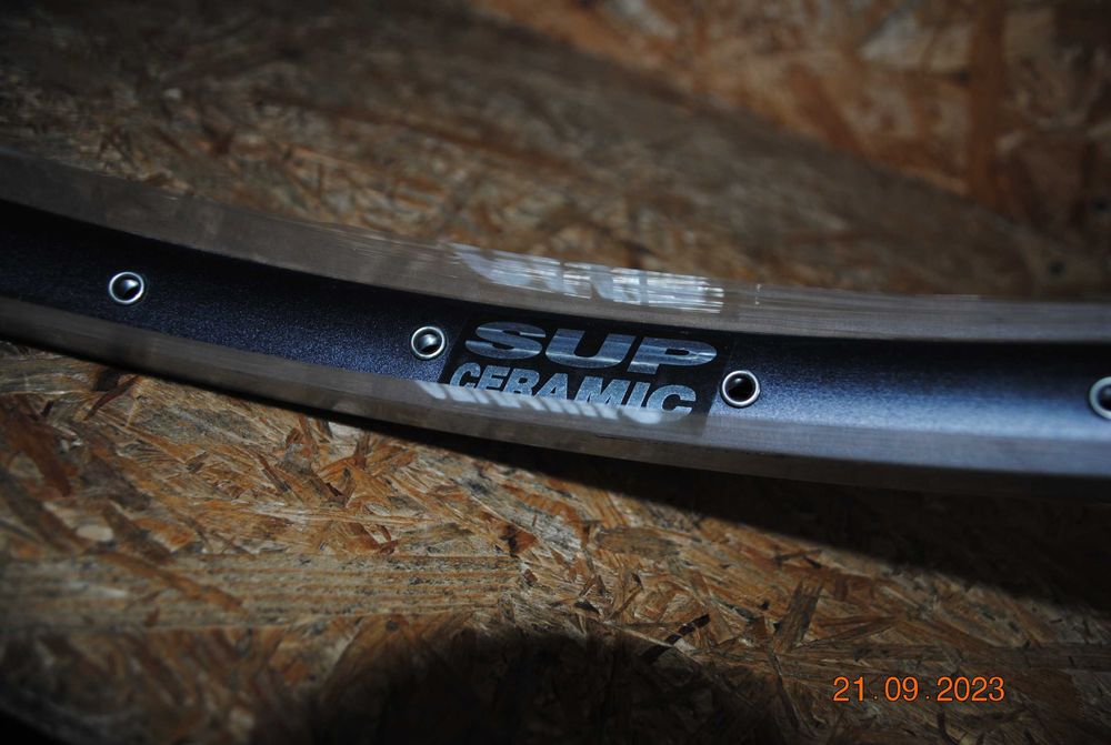 Nowa obrecz Mavic Crossmax CERAMIC 26" 559 28H tył Retro