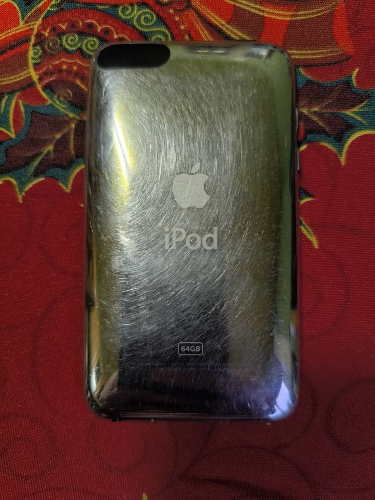 iPod 8/16/64 Gb.
