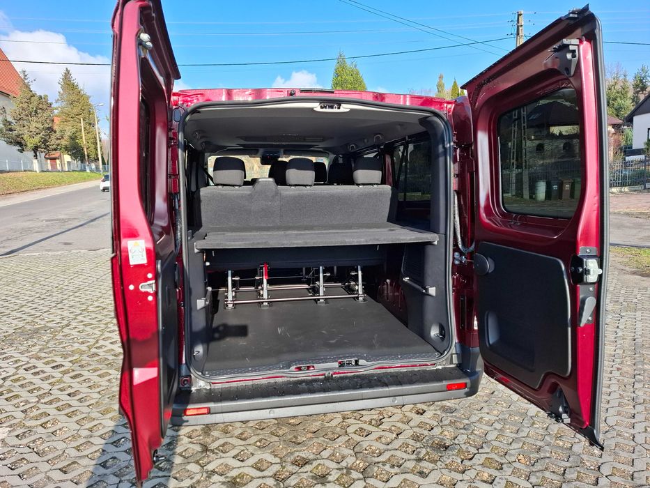 Wynajem, wypożyczalnia BUS 9- osobowy- nowy