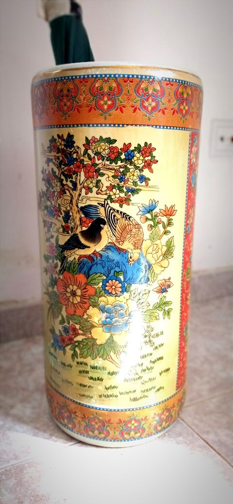 Vaso vintage Chinês em Porcelana