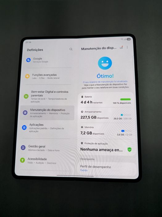 Samsung galaxy Z Fold 4