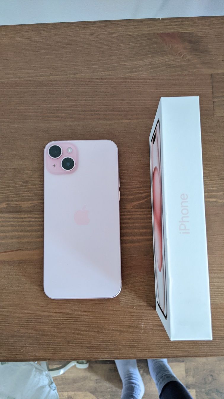 iPhone 15 Plus na gwarancji 128 GB bateria 100%