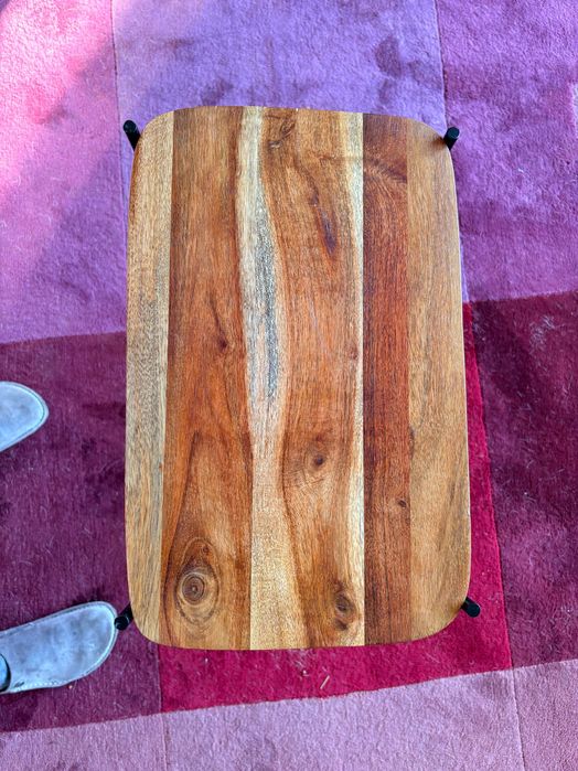 Filigranowy stolik pomocniczy Zara Home