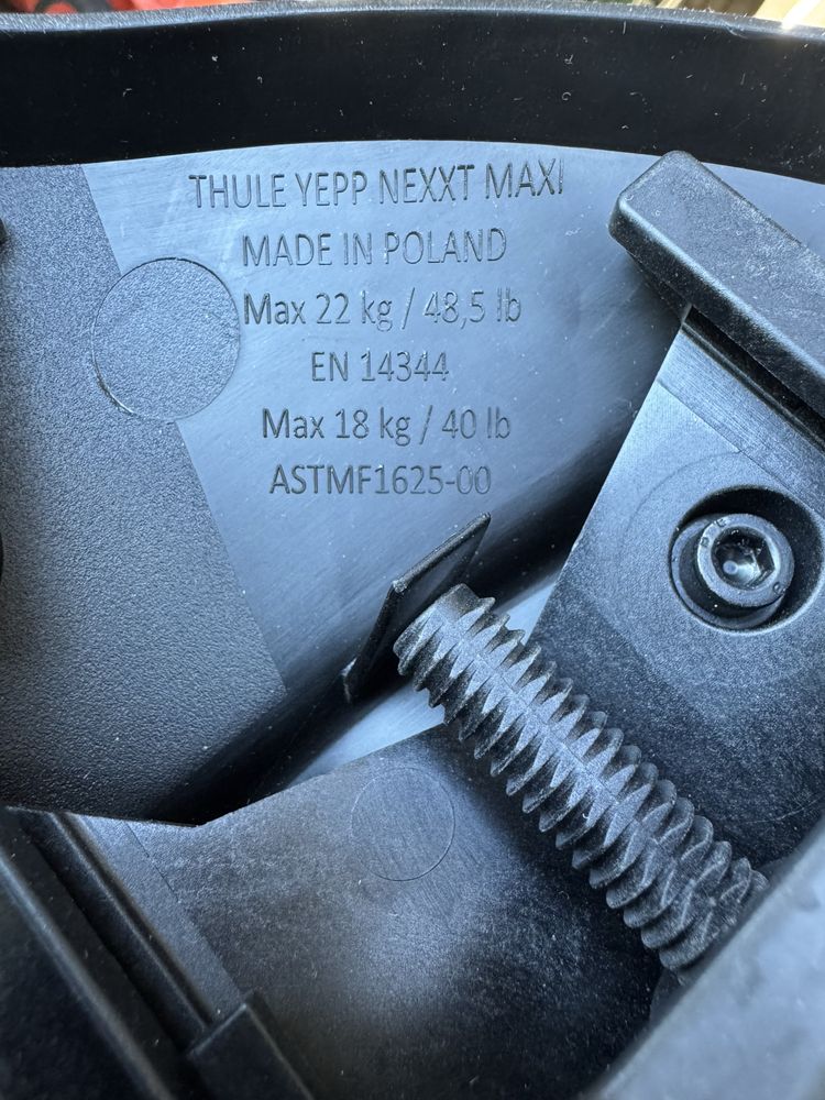 Fotelik THULE Yepp Nexxt Maxi - brązowy