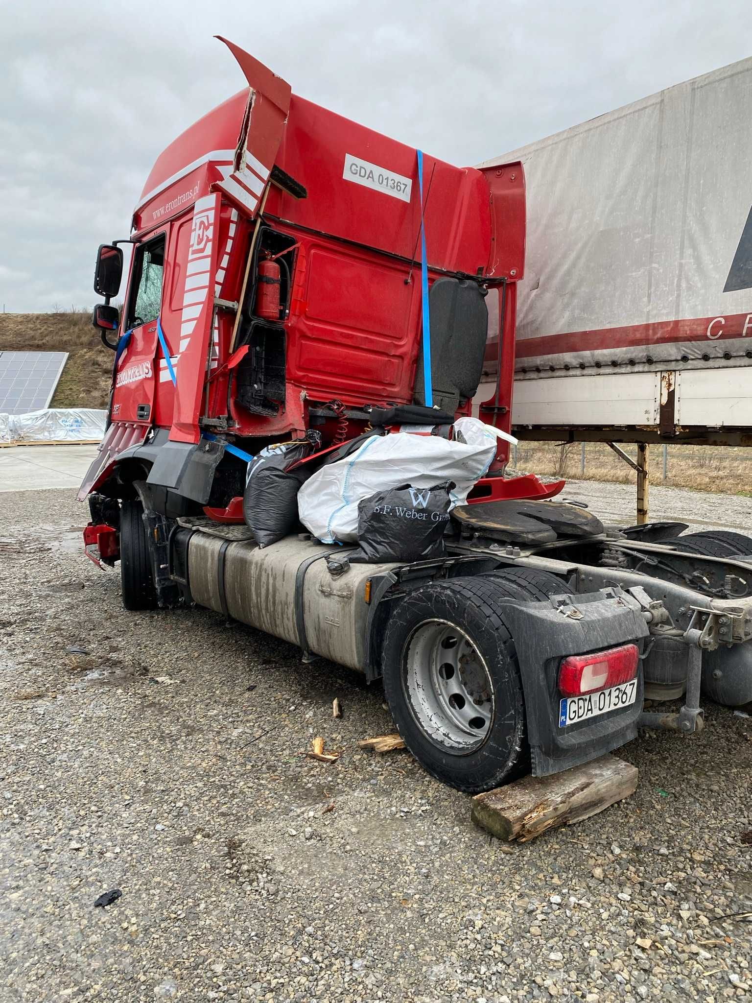 Daf xf 460 do sprzedania po wypadku