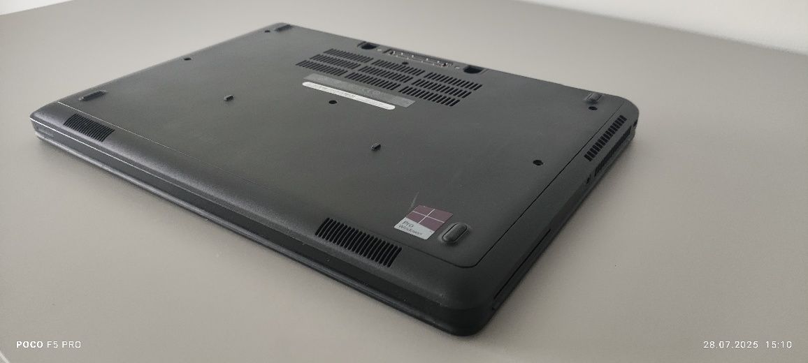 Dell Latitude E5250 i5 5300U 2.30GHz