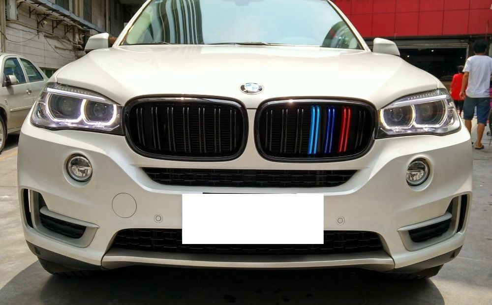 Решетка Радиатора BMW X5 x6 ноздри F15/f16 gloss black от 2014 года