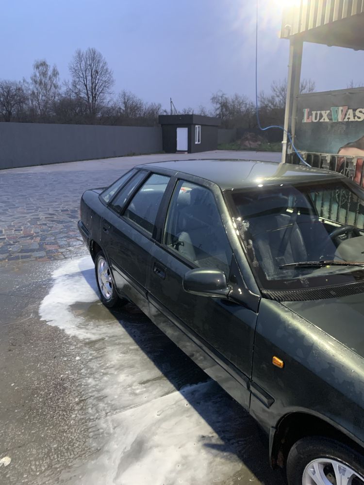 Продам чудове авто DAEWOO espero