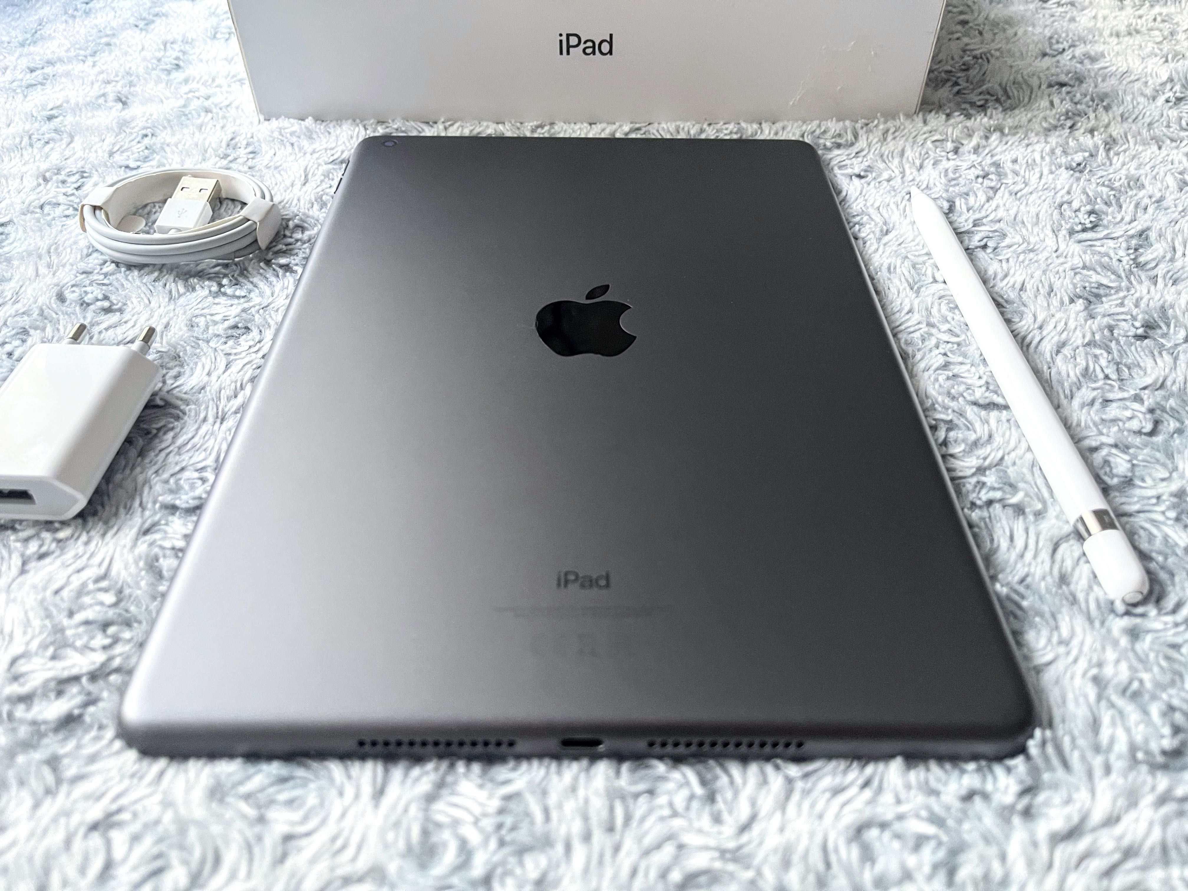 IPad 9 (64 gb) wi-fi, комплект + подарки! А2602