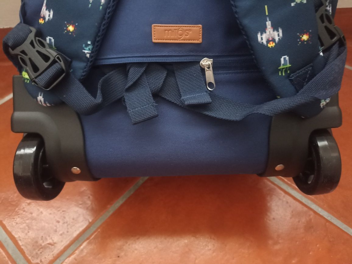 Mochila trolley mitos nova