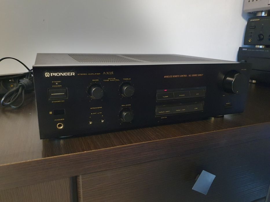 Pioneer A-302r cztero kanałowy