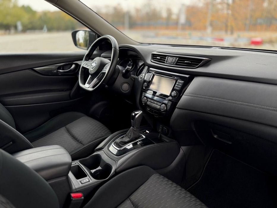 Nissan X-Trail офіційний 2020 рік