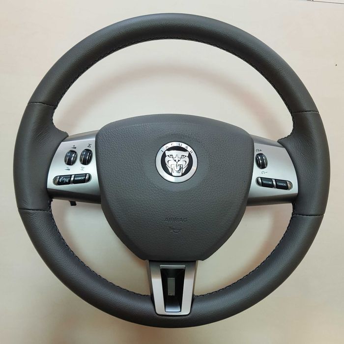 Obszycie kierownicy samochodu naturalną skórą ŻYRARDÓW