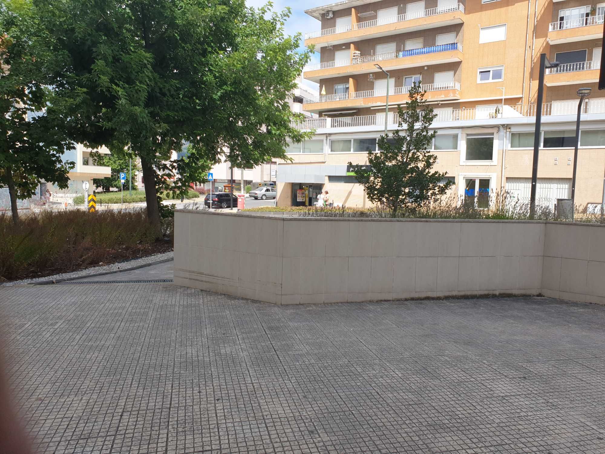 Arrenda-se Loja - Centro de Vila Real