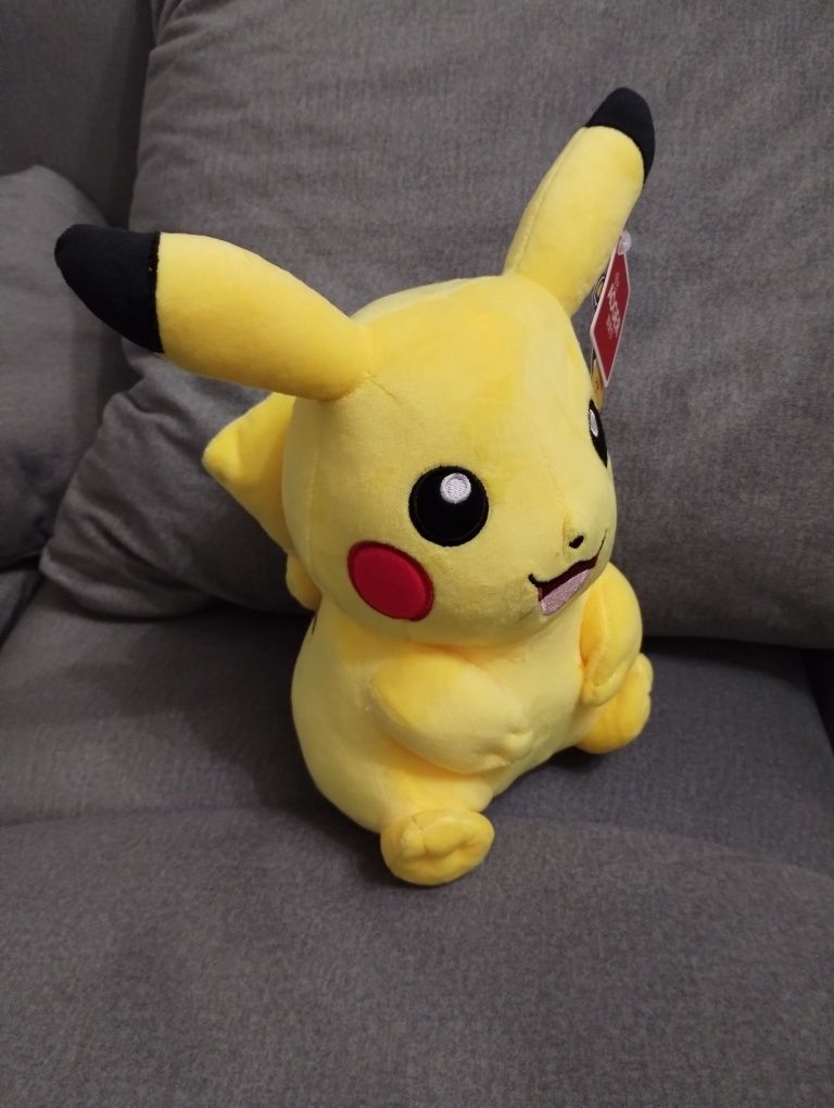 Maskotka Pokemon Pikachu 24cm