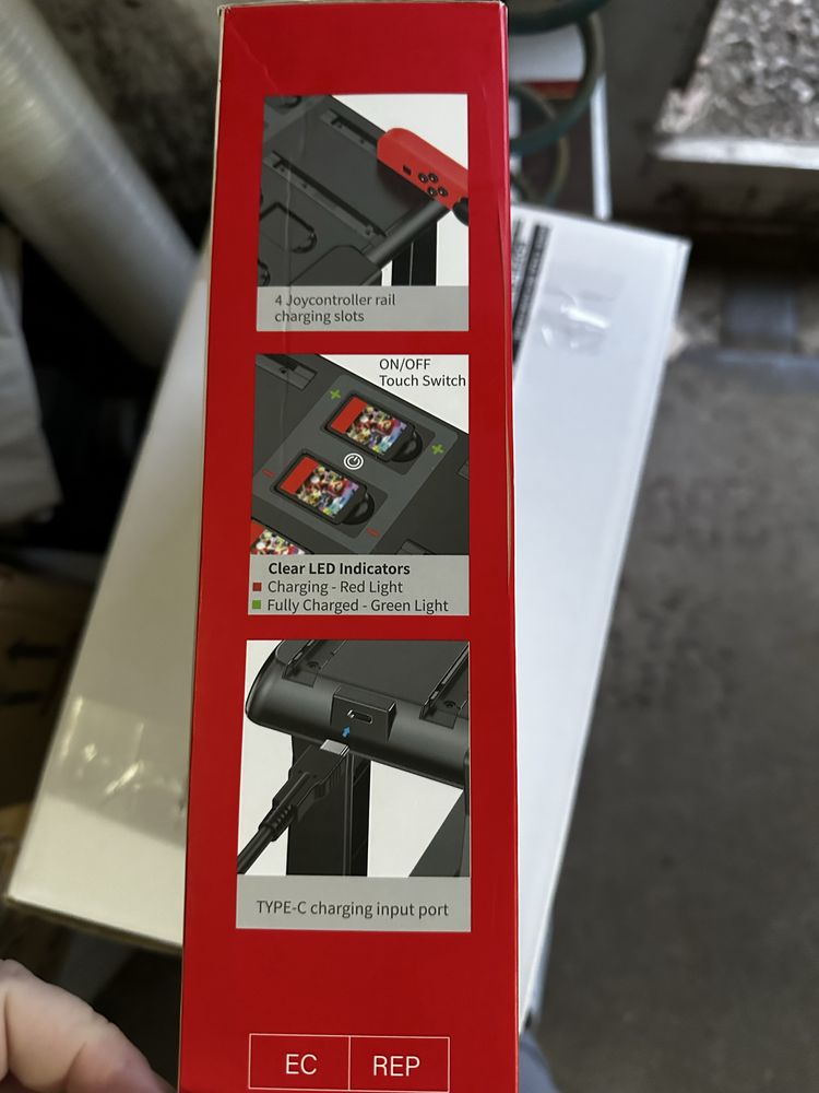Станція Switch Games Organizer Station із зарядним пристроєм
