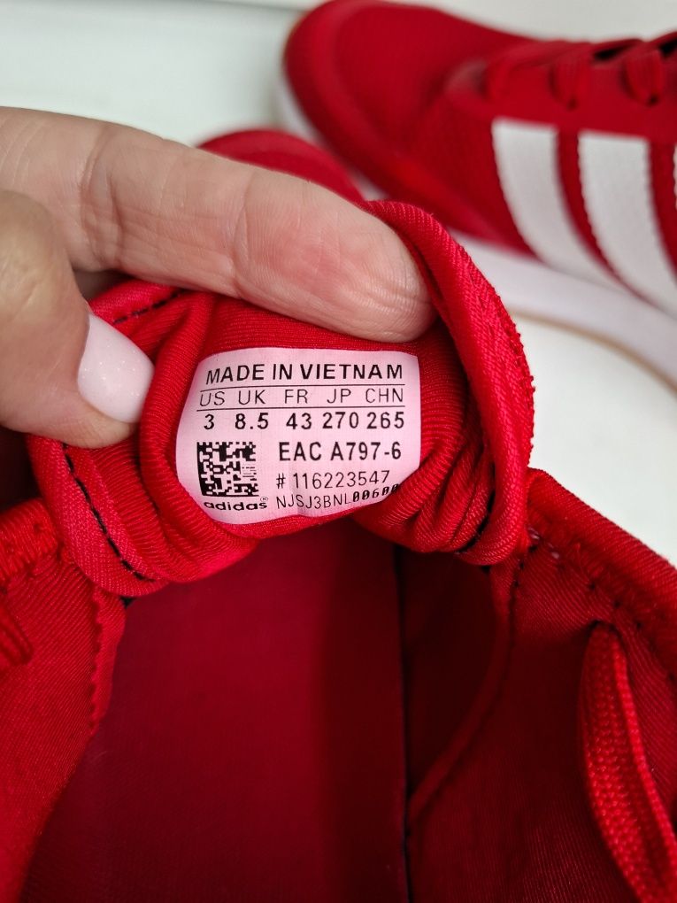 Кросівки  Adidas