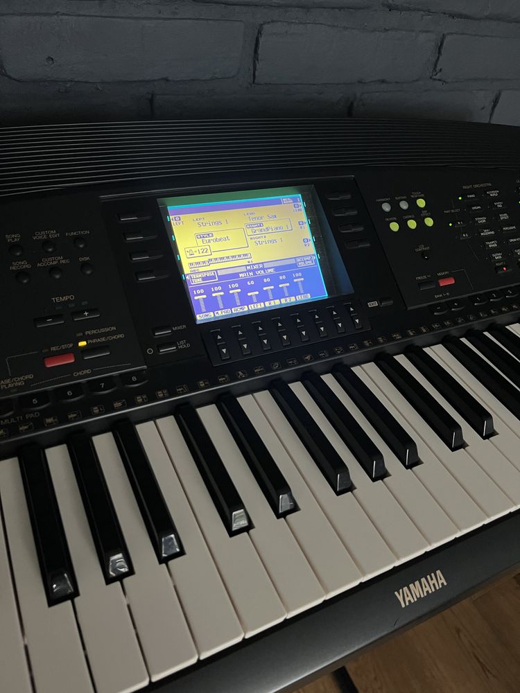 Синтезатор Yamaha PSR 4000 / Сінтезтор / Аранжировщик клавиатура