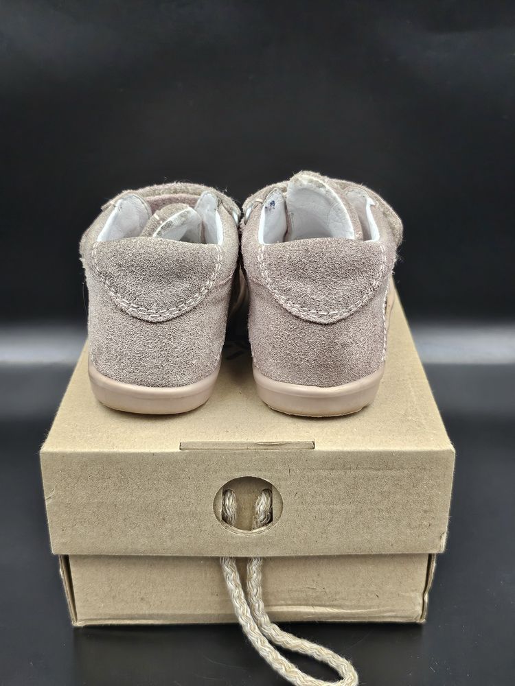 Buty BARTEK r.21