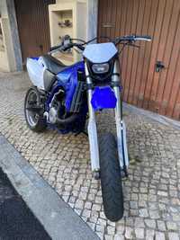 WR 400 f supermotar