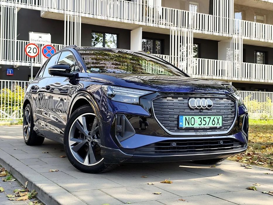 Audi Q4 e-tron SLine*SalonPL*Fvat23%*gwarancja2026*Ambiente*Navi*Indyvidual