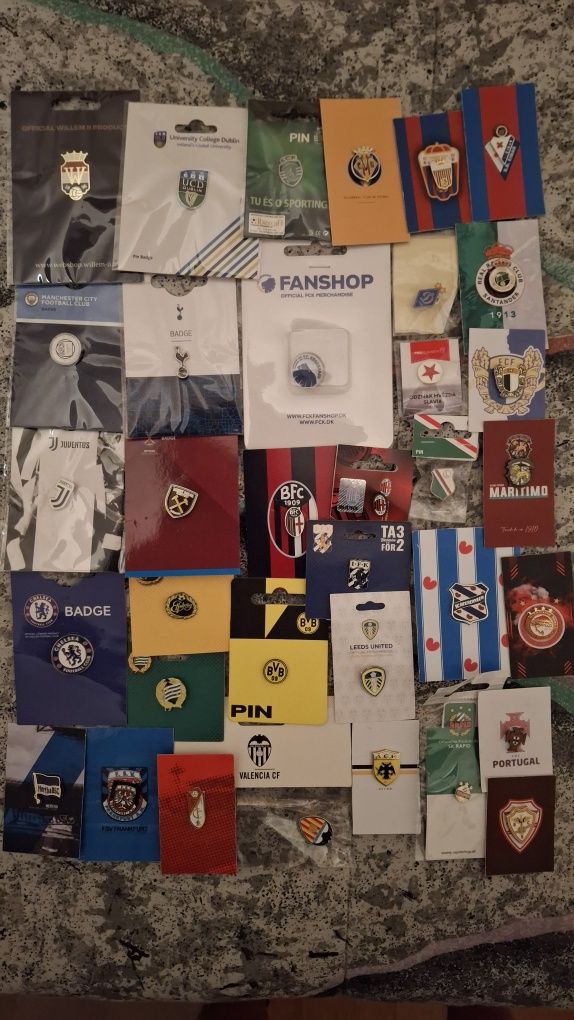 Pins Clubes de Futebol