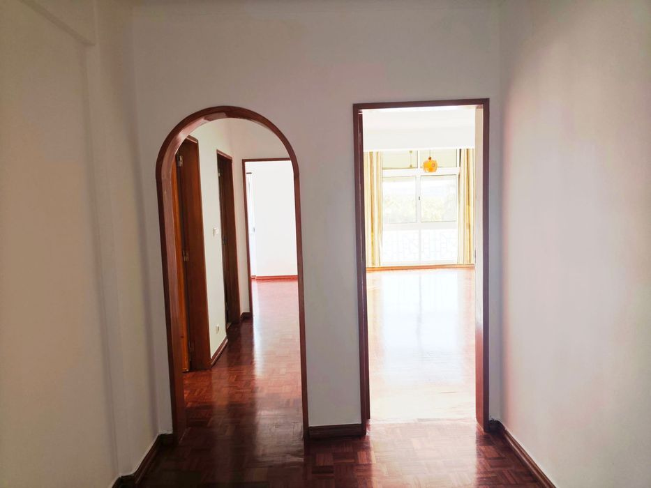 Apartamento para arrendar em Carcavelos