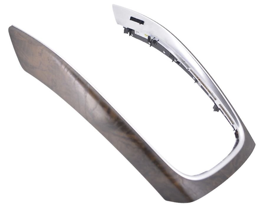 Накладка центральної консолі AUDI Q5 2008-2012 8R0863305CAJ3