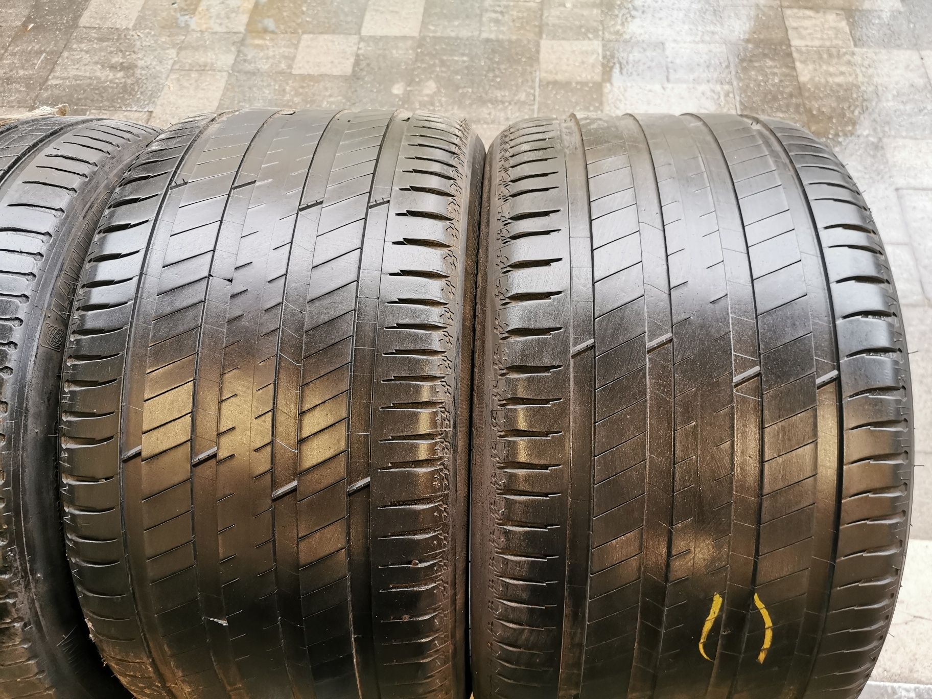 Шины разноширокие 275/40 R20 315/35 R20 Michelin Runflat