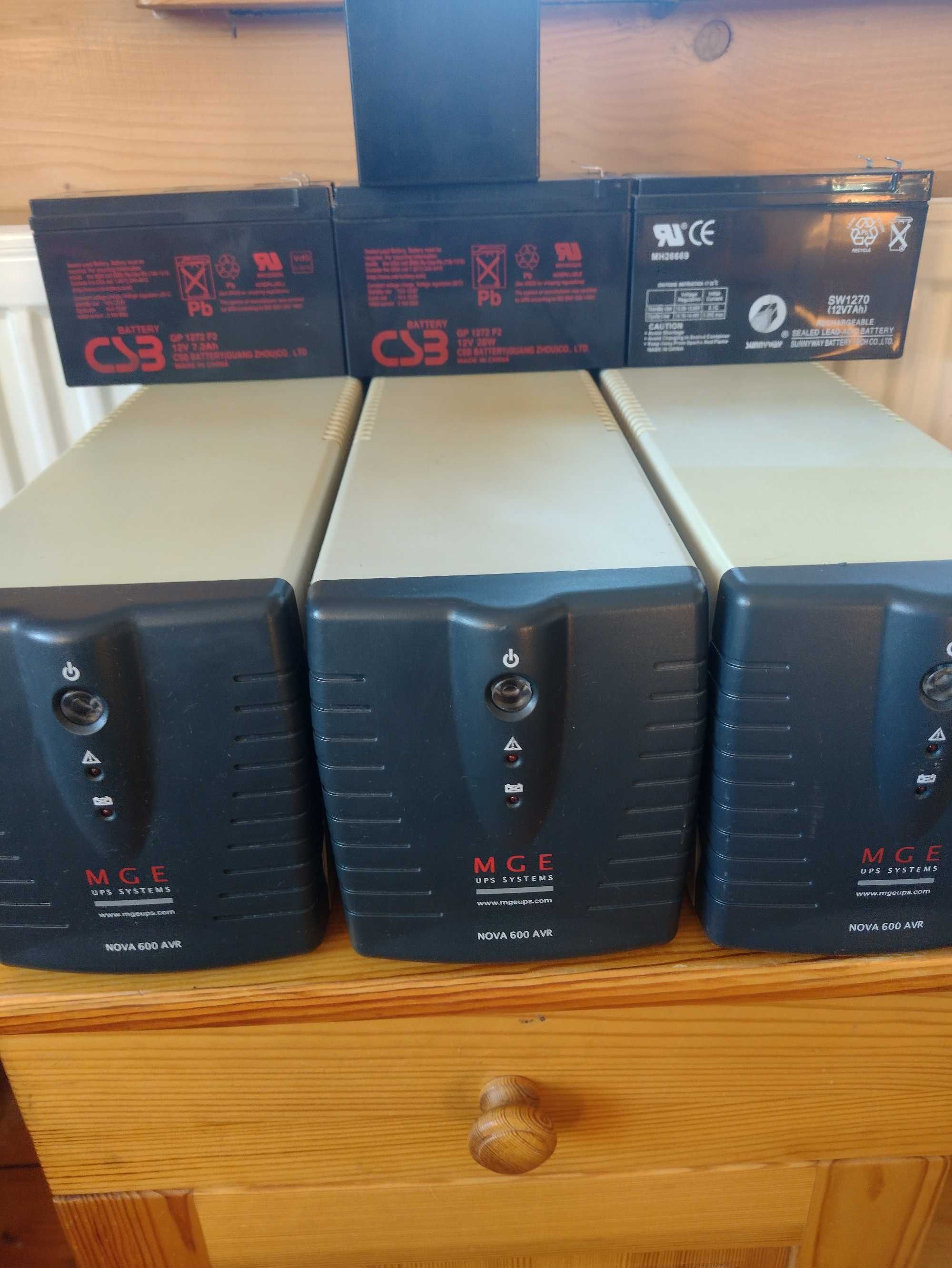 Zasilacz awaryjny UPS MGE Nova 600 avr