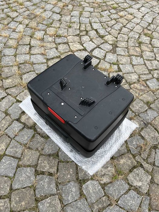 Kufer centralny BMW Vario