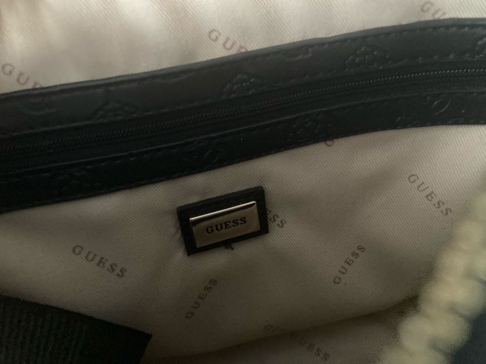 Torebka damska Guess