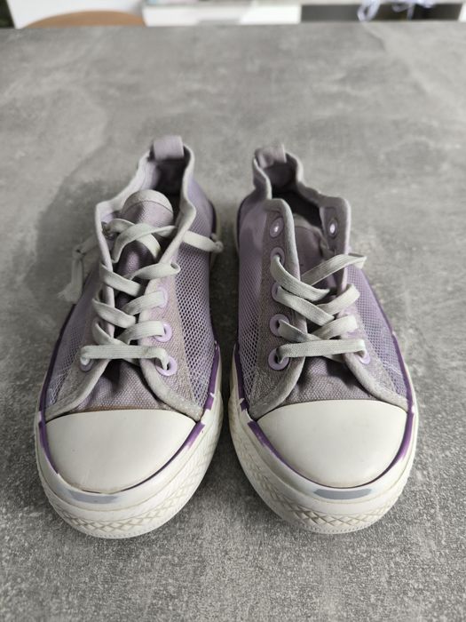 Ażurowe trampki Nelli Blu