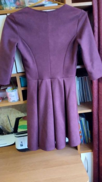 Женское платье .