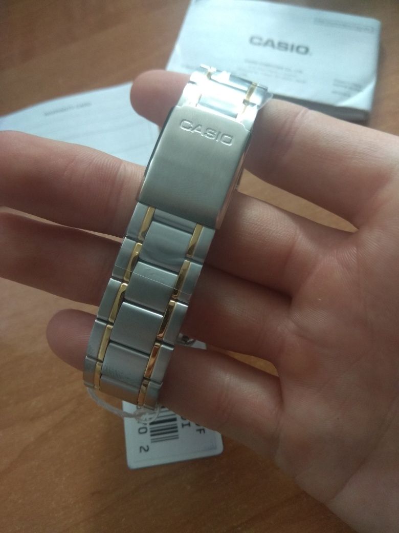 Nowy oryginalny czarny zegarek męski casio MTP-1381G-1AV z bransoletą